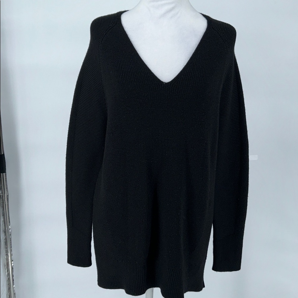 Athleta Women’s Hanover Merino V-Neck Sweater, Black SIZE S - Picture 3 of 10